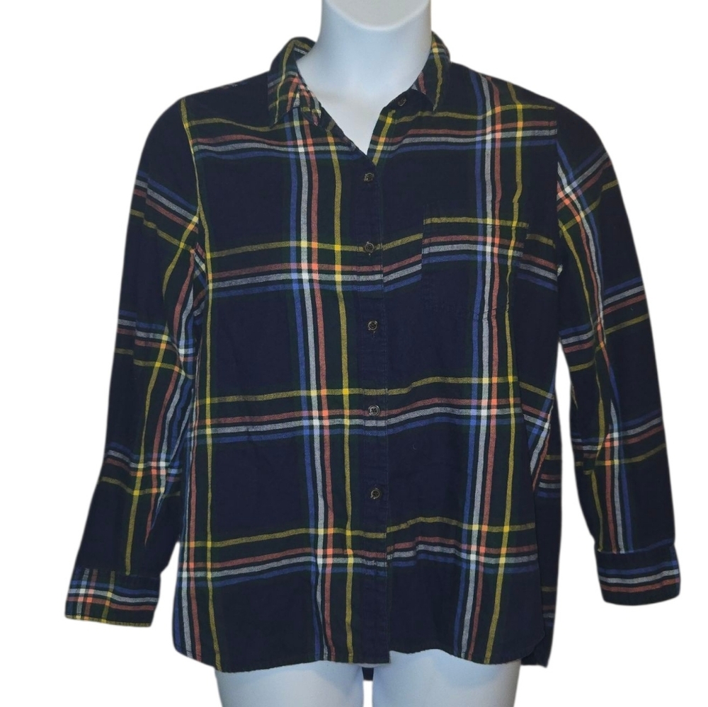Plaid Women's Top Old Navy - Picture 2 of 4